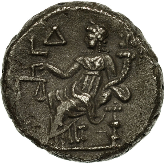 Münze, 
  
  Antoninus Pius, 
  
  Tetradrachme